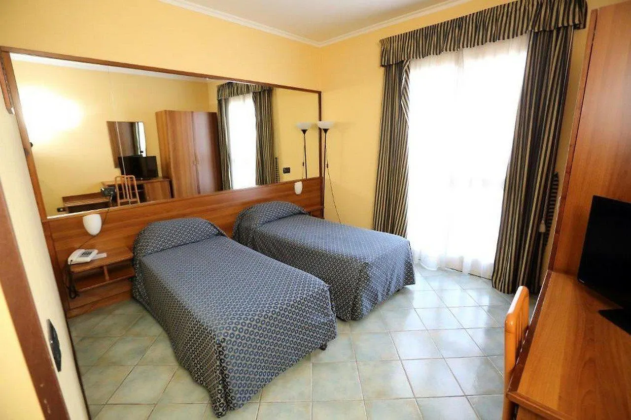 ***  Hotel Palacavicchi Ciampino Italia